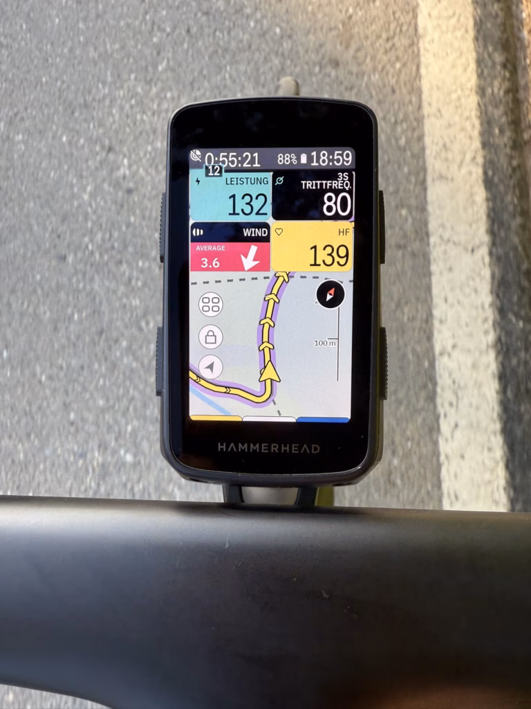 A bike computer instead of a phone: Hammerhead Karoo 3