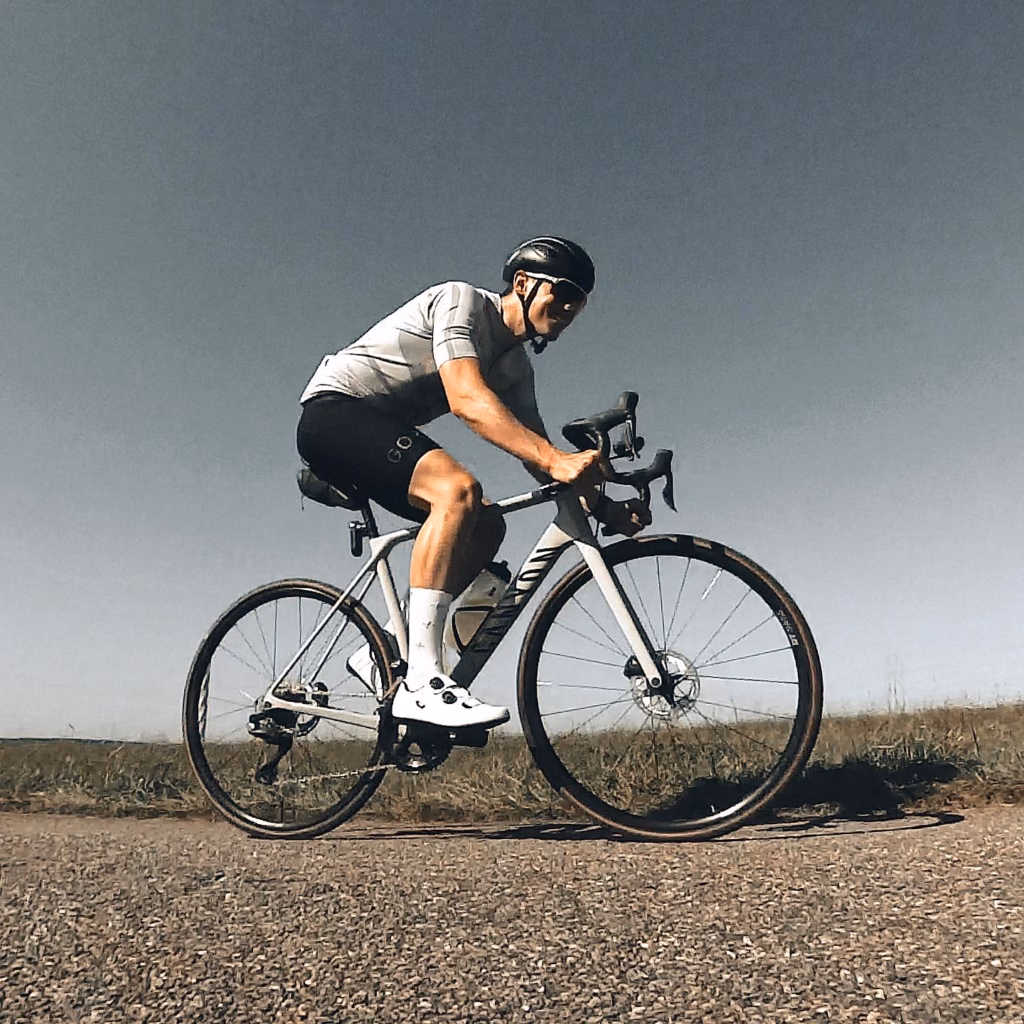 Road Cycling Posture – Riding Position for Beginners