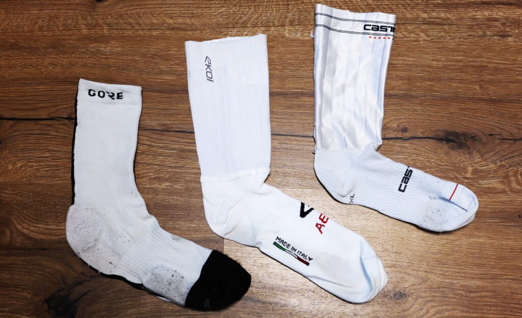 Improve road bike aerodynamics with the right socks