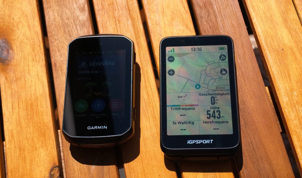 The iGPSport BiNavi and Garmin Edge 850 in Bright Sunshine. The iGPSPORT BiNavi Is Considerably Easier to Read Than the Garmin Edge 850